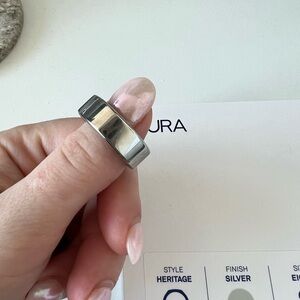 Oura ring heritage size 8